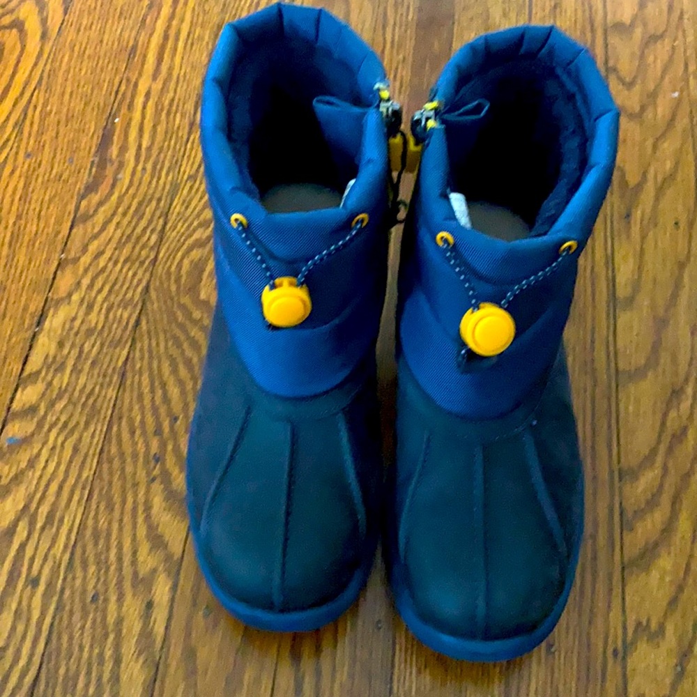 ‼️ SOLD UGG boots